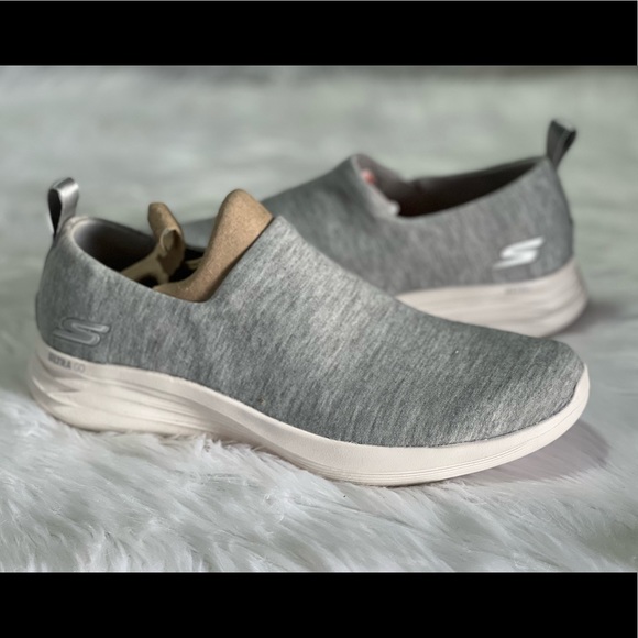 New Skechers Women's Gray You Wave Sneaker - Picture 2 of 9